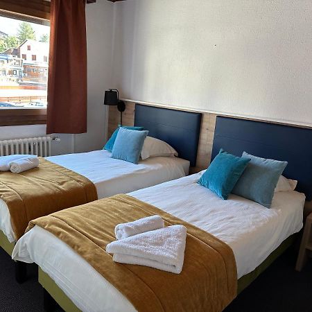 Hotel Le Blainon Орон Екстериор снимка