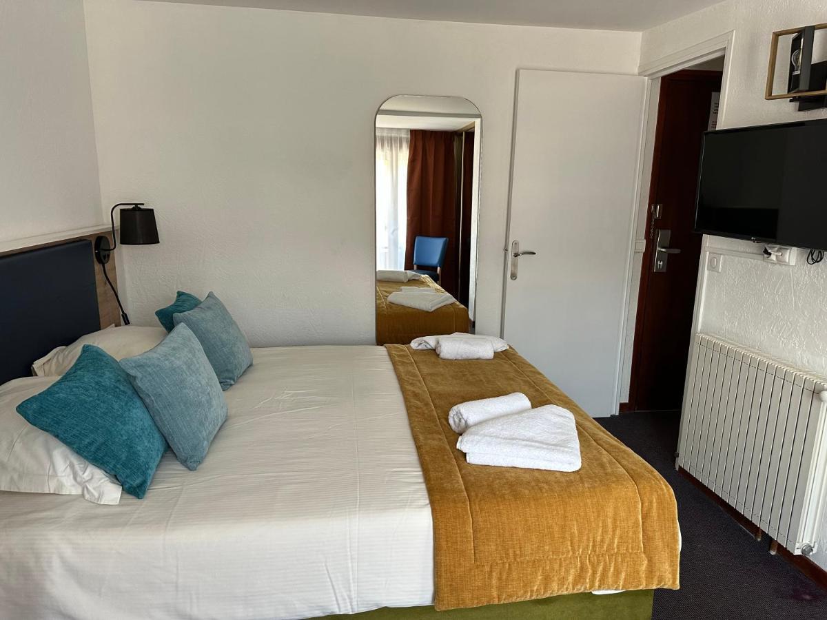 Hotel Le Blainon Орон Екстериор снимка