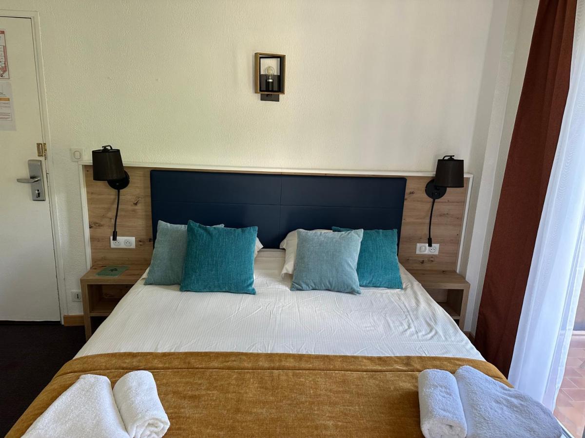 Hotel Le Blainon Орон Екстериор снимка
