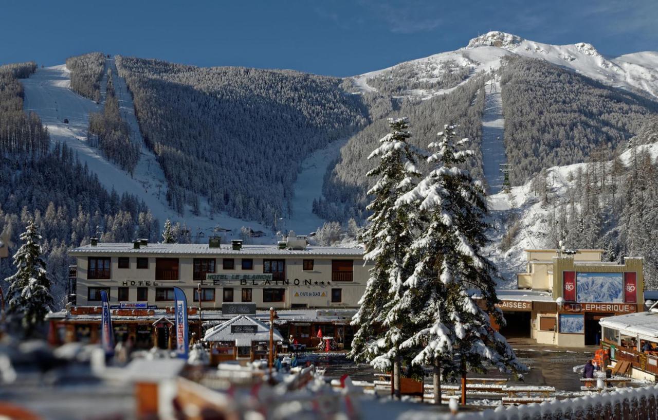 Hotel Le Blainon Орон Екстериор снимка